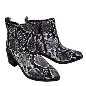 Aqua College Karlie Waterproof Snakeprint Ankle Boots Womens Size 5.5 NEW